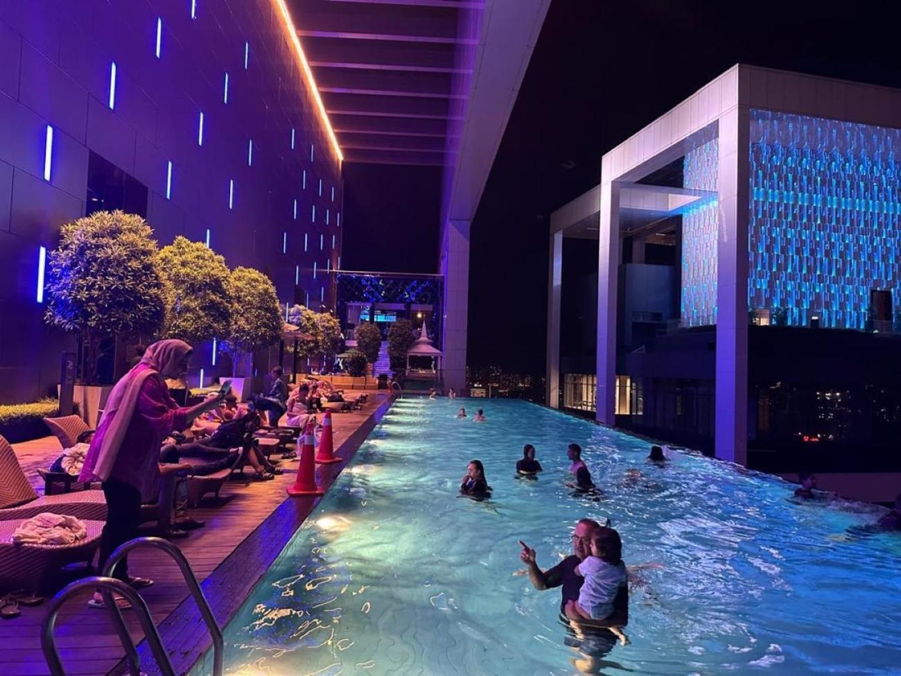 The Platinum Klcc By Comfort Suites Kuala Lumpur Exterior foto